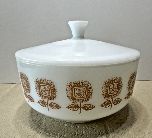 Federal Sunflower Fire King Bowl Dish w/ Lid 2.5 Quart Milk Glass READ