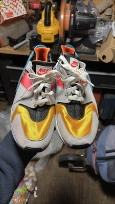 Nike Air Huarache Run NYC Pure Platinum Crimson Yellow DZ4859-001 size 9.5