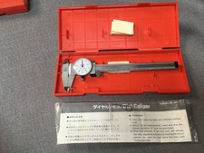 Mitutoyo Dial Vernier Caliper 505-633-50 in case