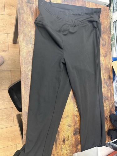 Umstandskleidung Paket Größe 10-12 | Stilloberteile, Jeans, Leggings & Hosen - Bild 5 von 20