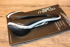 Selle San Marco Dima Flat Wide Manganese Rail Saddle