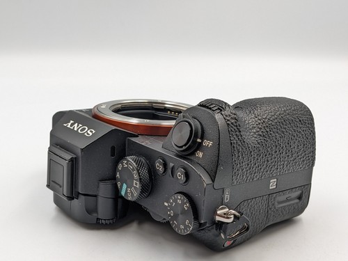 Sony Alpha a7 II 24.3MP Mirrorless Digital Camera Body ILCE7M2/B y175 - Picture 15 of 18