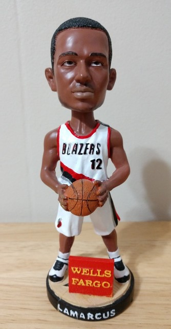 LAMARCUS ALDRIDGE PORTLAND TRAIL BLAZERS 08/09 BOBBLEHEAD WITH A BOX. | eBay