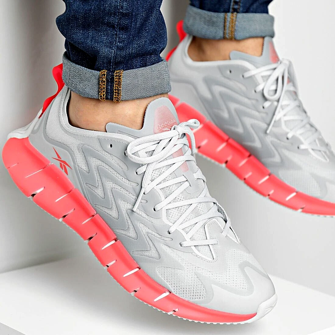 Reebok cheap zig trainers