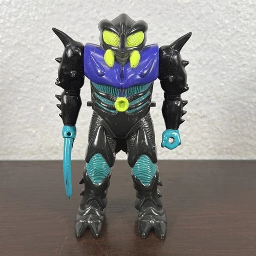 VINTAGE G1 TRANSFORMER PRETENDERS BUGLY SHELL ONLY HASBRO 1988 FIGURE INCOMPLETE