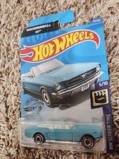Hot Wheels '65 Ford Mustang Convertible HW Screentime 007 Thunderball James Bond
