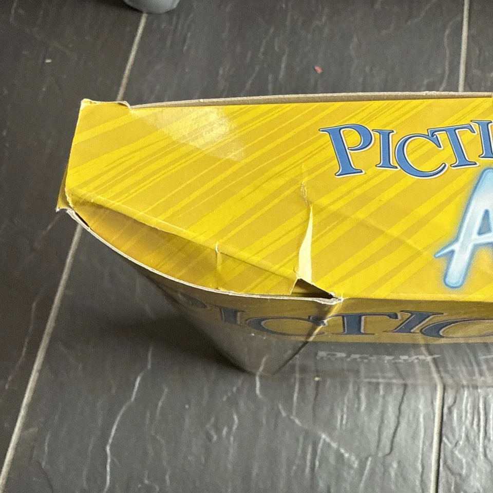 Pictionary Air, Family Board Game For Age 8+ - NEW BOX SLIGHT DAMAGE - Image 2 of 3