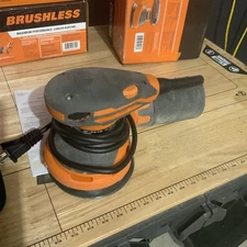 RIDGID 5in 120V Random Orbit Sander (R26011)