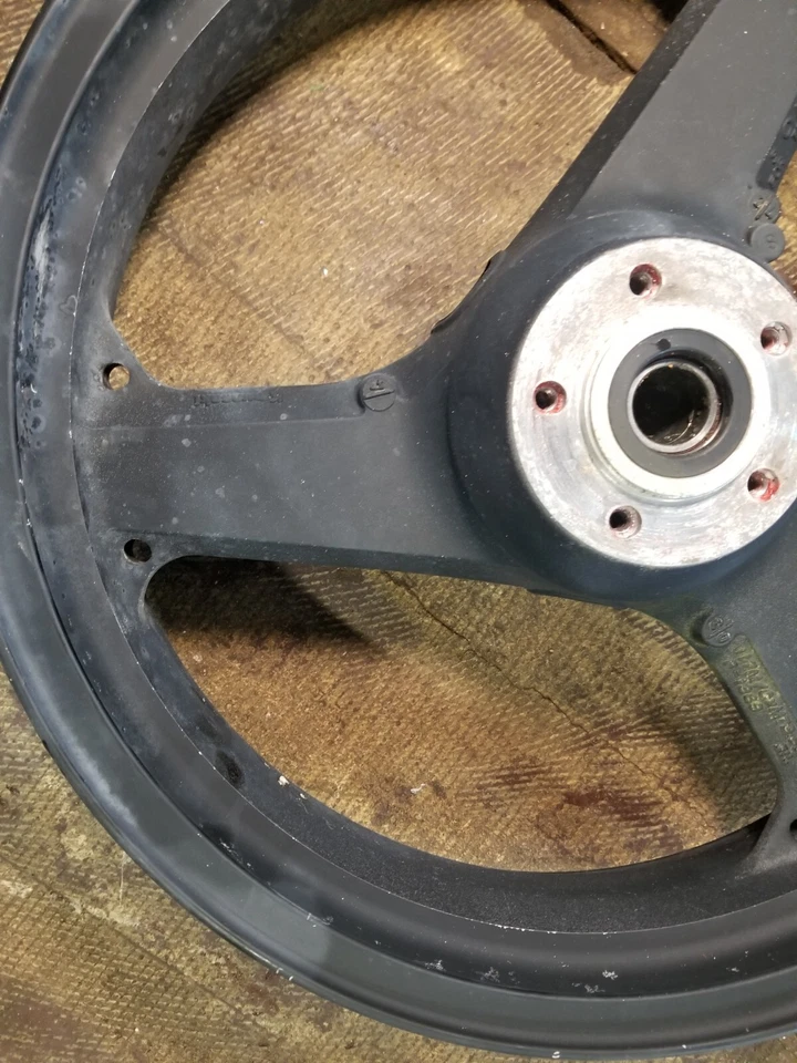 00-05 KAWASAKI NINJA ZX12R OEM LLANTA DELANTERA RECTA NEGRA 41073-1652-R2 Foto 4 de 4