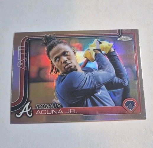 2025 Topps Chrome Ronald Acuna Jr Image Variation Refractor #257
