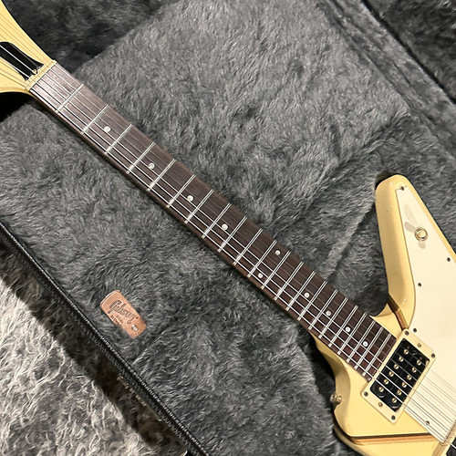 Gibson Designer Series Explorer 1984 Used Electric Guitar - Picture 3 of 11