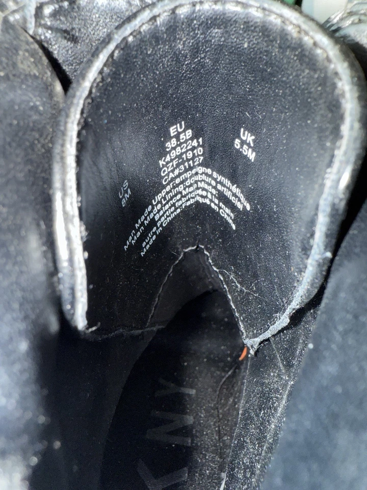 Botas al tobillo DKNY de cuero negras con logotipo de moto con cordones - 8 M EE. UU. Nuevas Foto 4 de 4