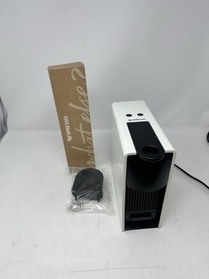 Nespresso C30WH Espresso Machine Essenza Mini Pure White GOOD CONDITION