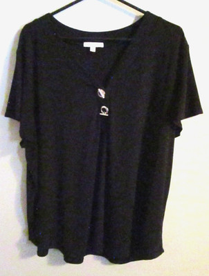 89th+Madison Solid Black Short Sleeve V-Neck Tunic w/Silver Front Accent-Size 2X