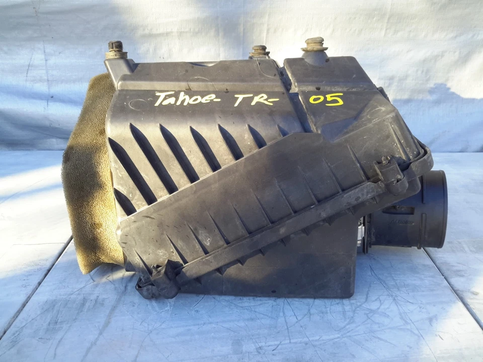 Chevrolet Tahoe Hybrid 2008-2009 6,0 L admisión de aire filtro de aire caja catalizadora fabricante de equipos originales Foto 2 de 4