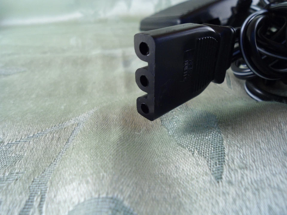 FOOT CONTROL Euro Pro Omega Shark 415,420,762XH,6130,7100,7132,7133,7142,7500 - Image 4 of 4