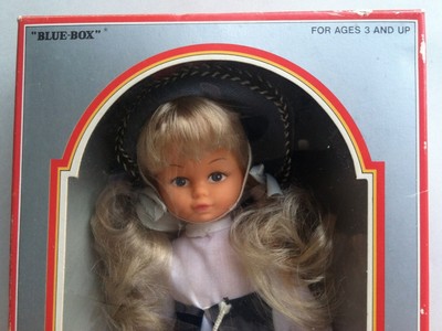 blue box dolls