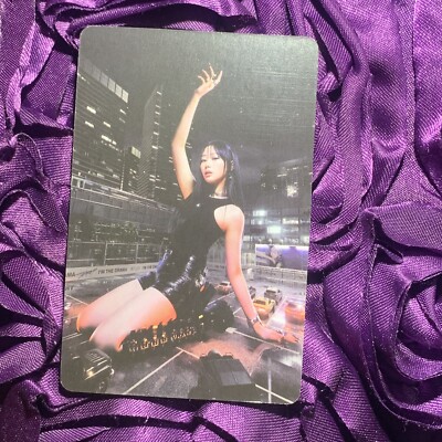 Giselle AESPA Night City K POP Idol Photo Card Black Love Pose Model