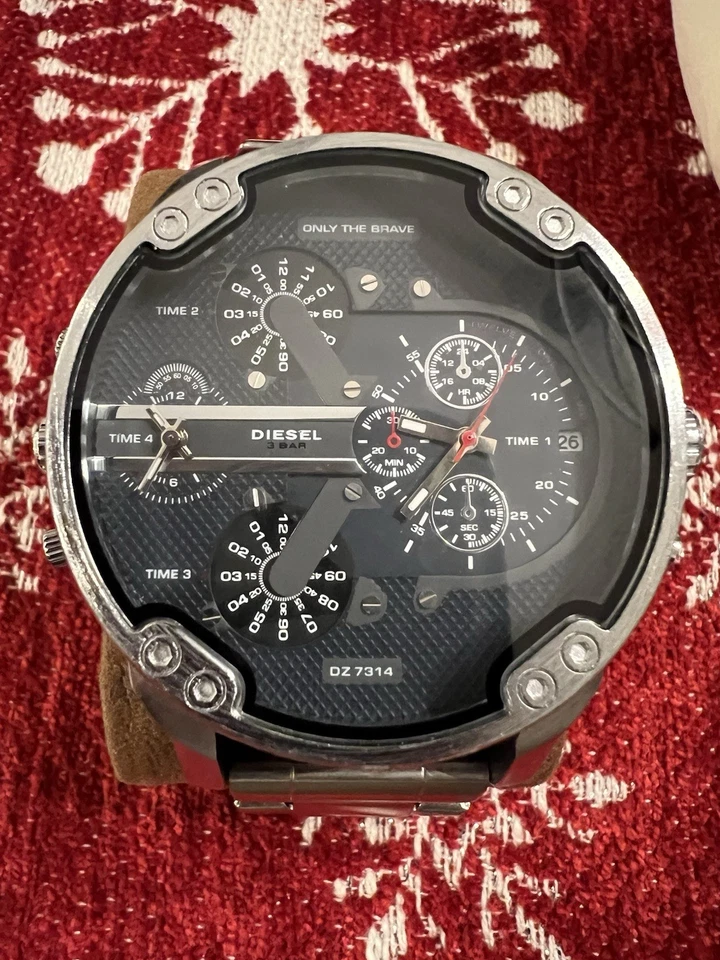 Diesel Mr. Daddy 57 mm caja de acero inoxidable en pulsera de acero DZ7314 Foto 2 de 4