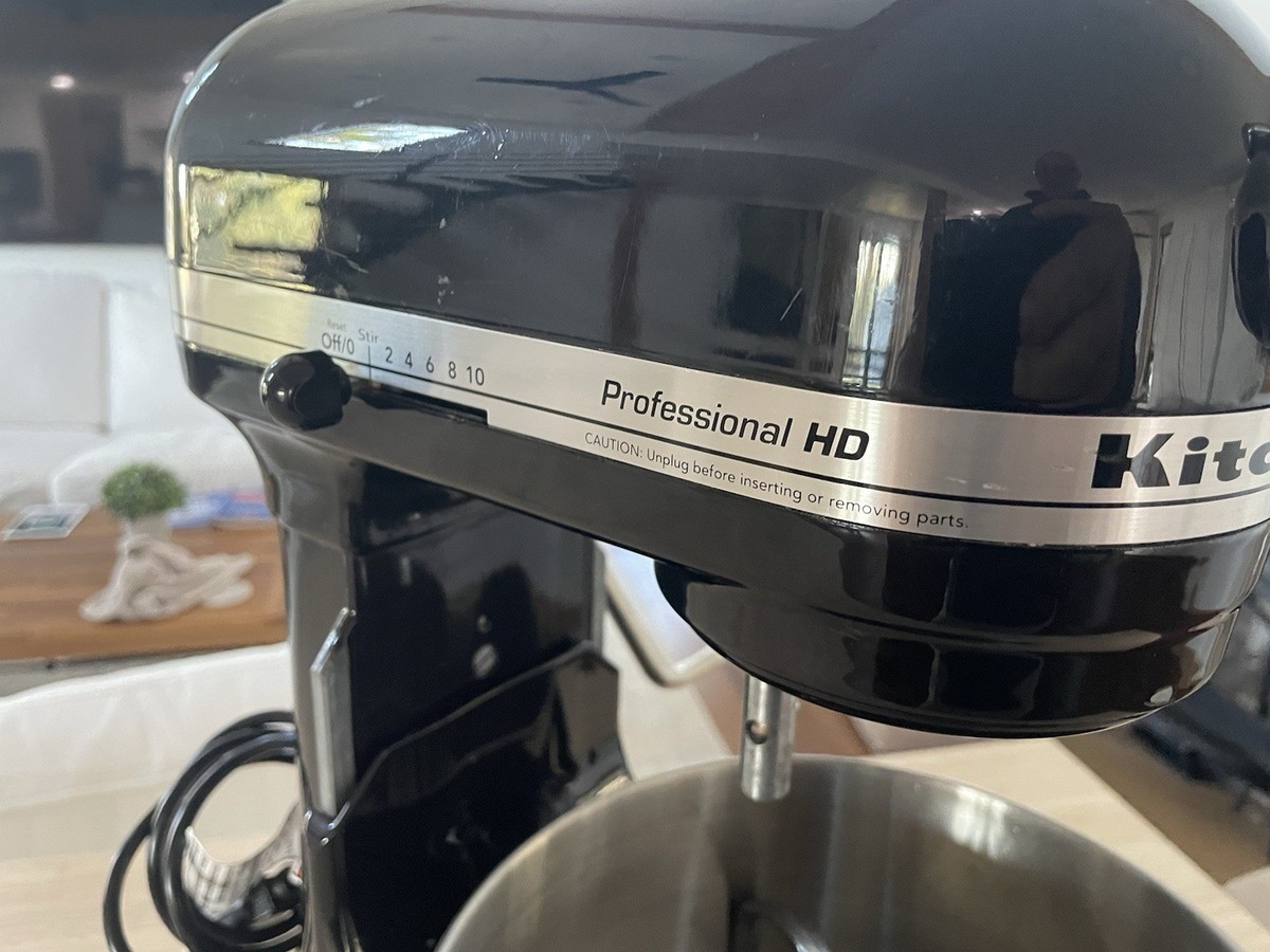 KitchenAid Professional HD Black Mixer With Bowl & 2
