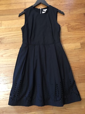 gap little black dress Strapless Classic Black Size 2 flare silhouette that sits close to the body Gap Made and Crafted pleated