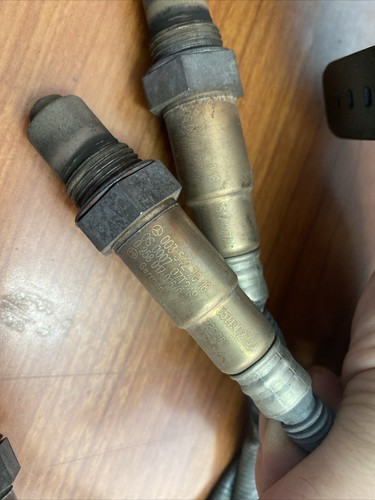 ✅ 2007-2012 OEM Mercedes W221 S550 CL550 O2 Oxygen Sensor SET of 4 OEM - Picture 4 of 5