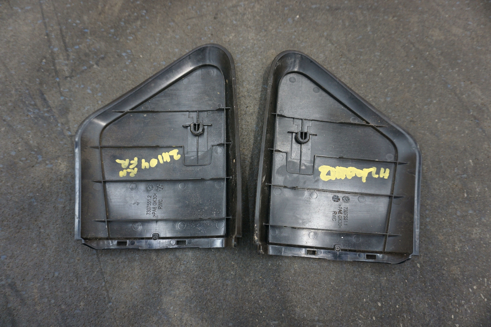 Set Left Right Interior Trim Panel 737551.1 737551.2 McLaren 650S Spider 2016