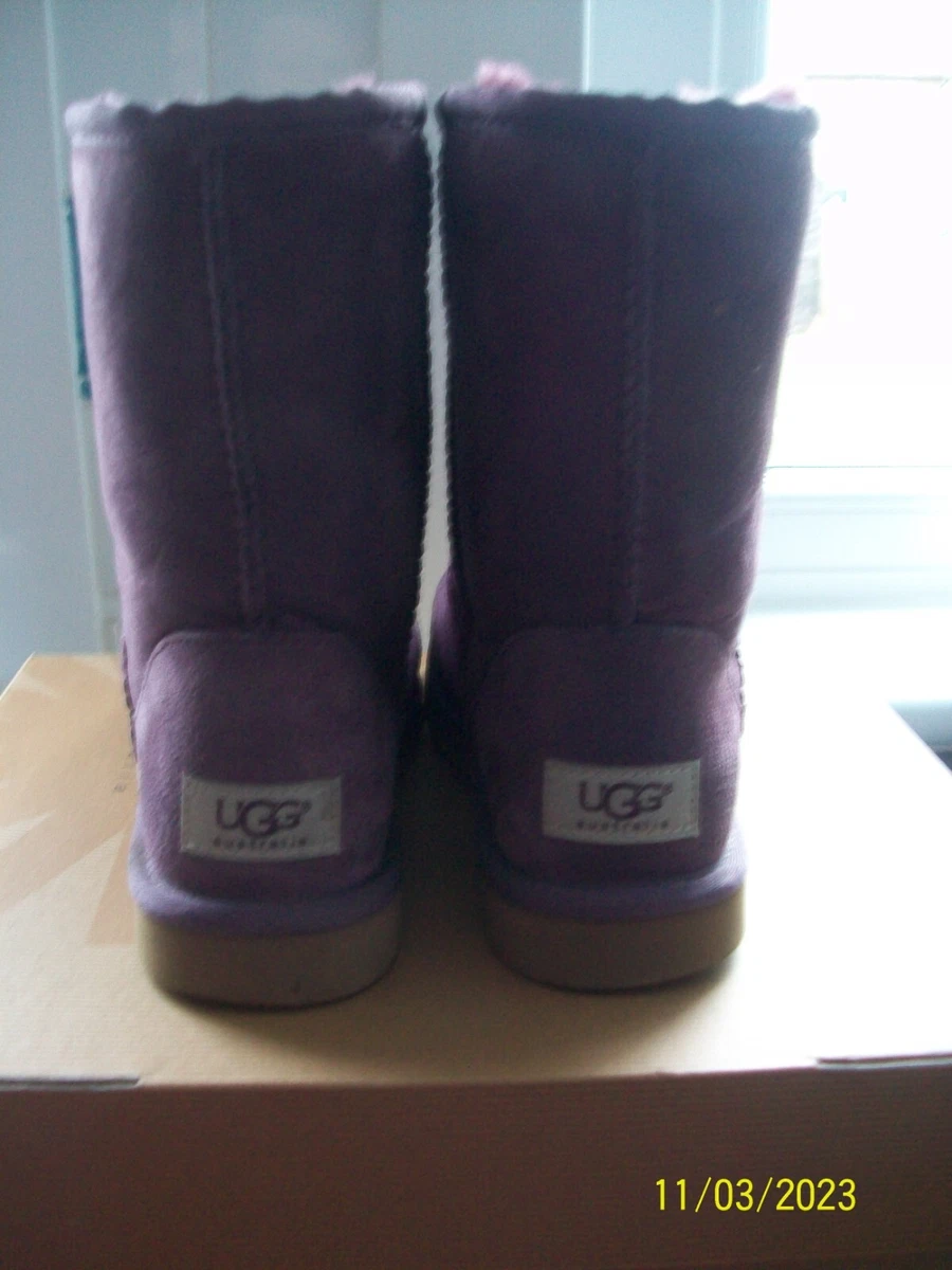 Ugg classic shop short purple