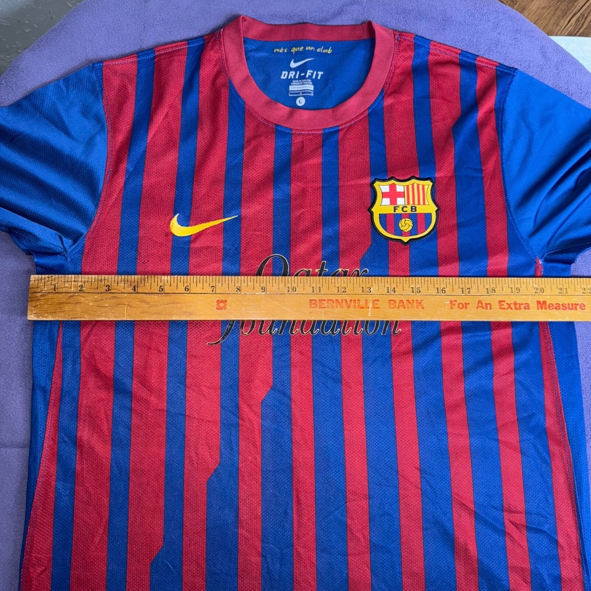 FC BARCELONA 11-12 イニエスタ　ユニフォーム　ナイキ製 FC BARCELONA 11-12 イニエスタ ユニフォーム ナイキ製