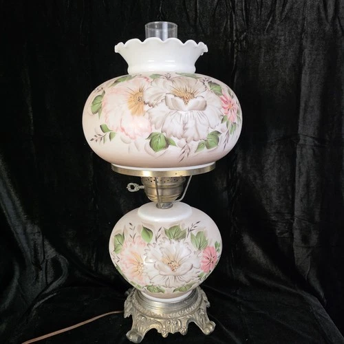 VTG Hedco Gone With The Wind Hurricane 3-way parlor lamp Handpainted Milk Glass