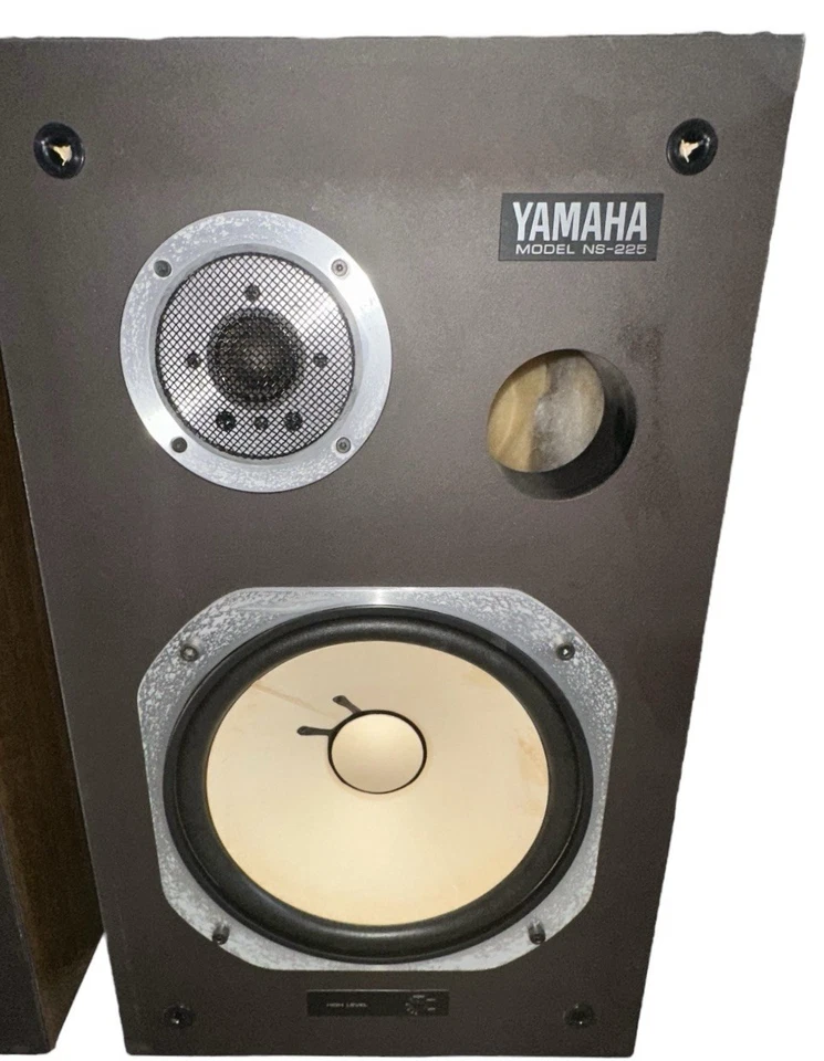 RARO YAMAHA NS-225 Alto-falantes Grandes 22” de Altura, Testado Excelente Som Captador Local - Imagem 3 de 4
