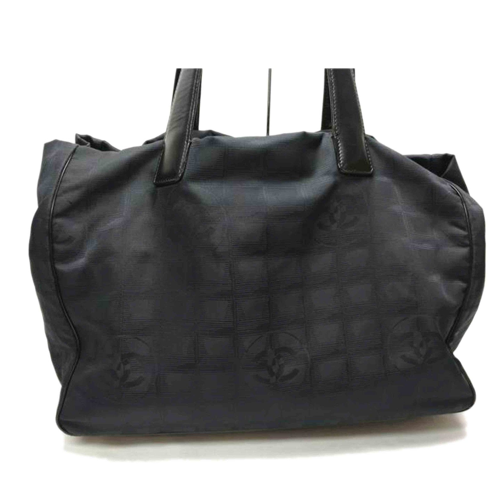 CHANEL New Travel Line Tote MM A15991 820 B 52 Used CQ278646