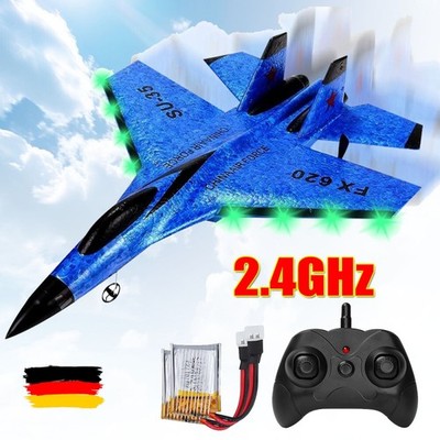 RC Flugzeuge Ferngesteuertes RTF Flugzeug mit LED Nachtlicht 2,4 GHz mit 2 Akkus