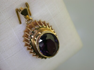 Anhänger für Halskette Gelbgold mit Amethyst ungetragen aus Juwelierauflösung