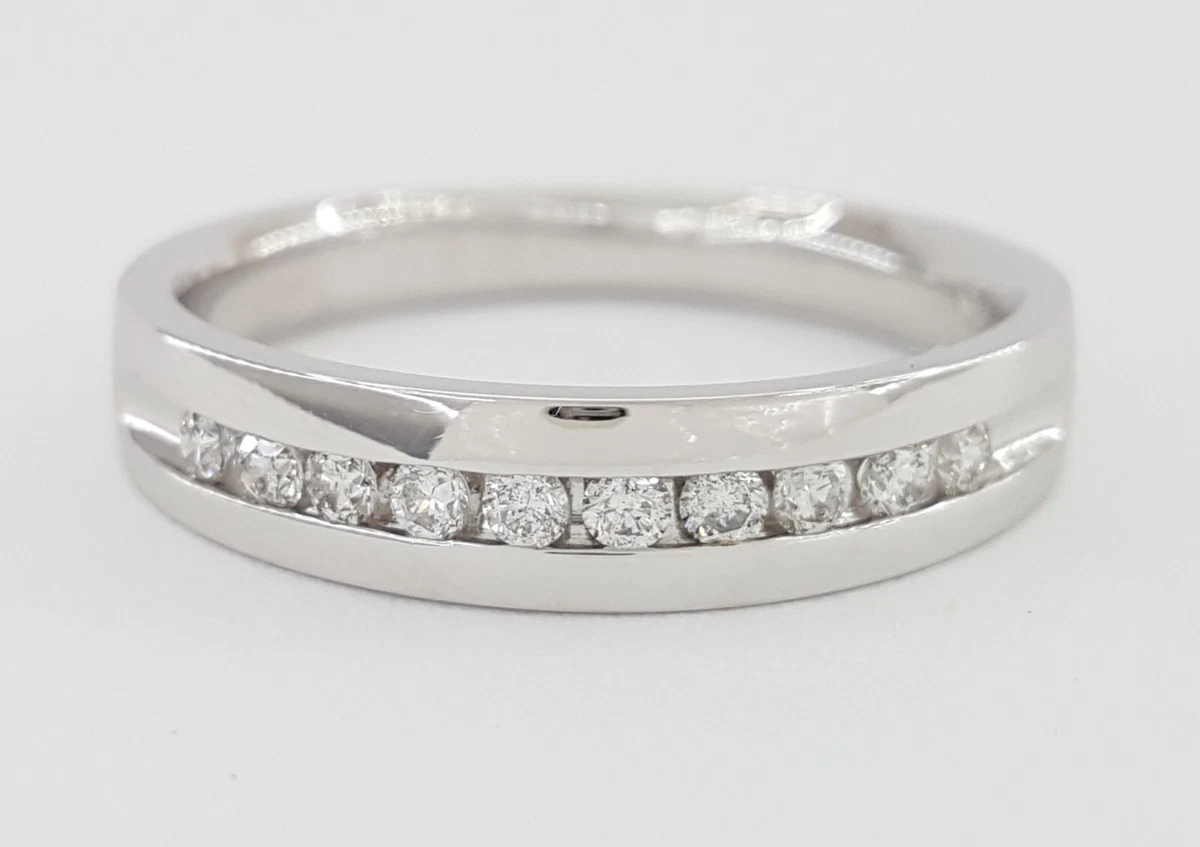 Round Diamond 14K White Gold 0.25 ct Wedding Anniversary Band Ring