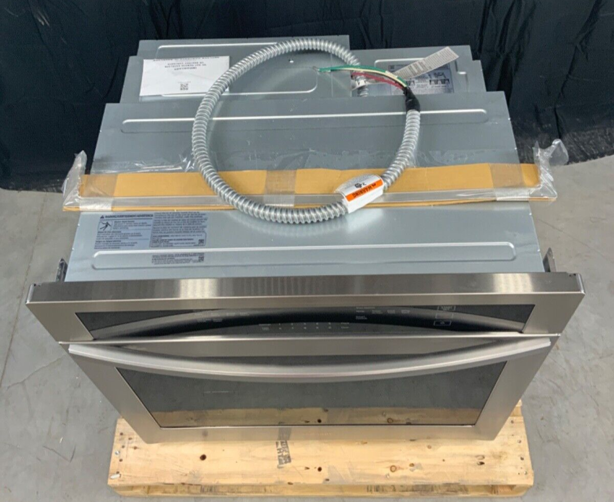 Samsung NV51T5511SS 30 Inch Single Wall Oven with 5.1 Cu. Ft. Capacity