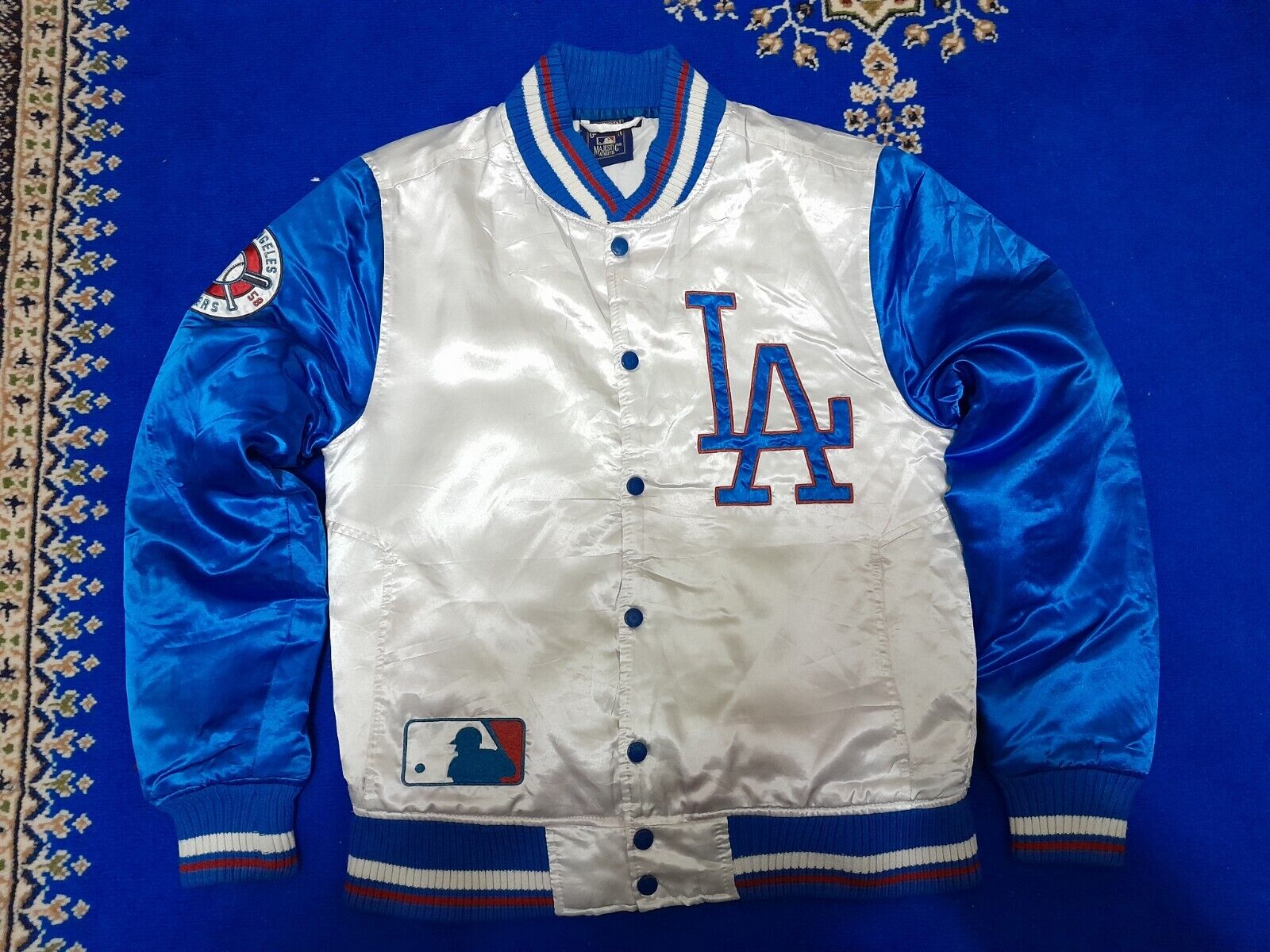 MAJESTIC ATHLETIC VINTAGE JACKET LOS ANGLOS DODGERS COLOR BLUE AND WHITE  SIZE S