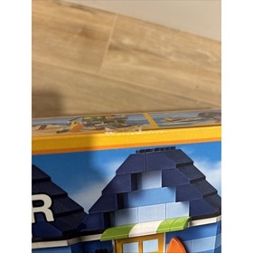 LEGO CREATOR 3 In 1: Beachside Vacation #31063 275 Pieces Brand New In Box