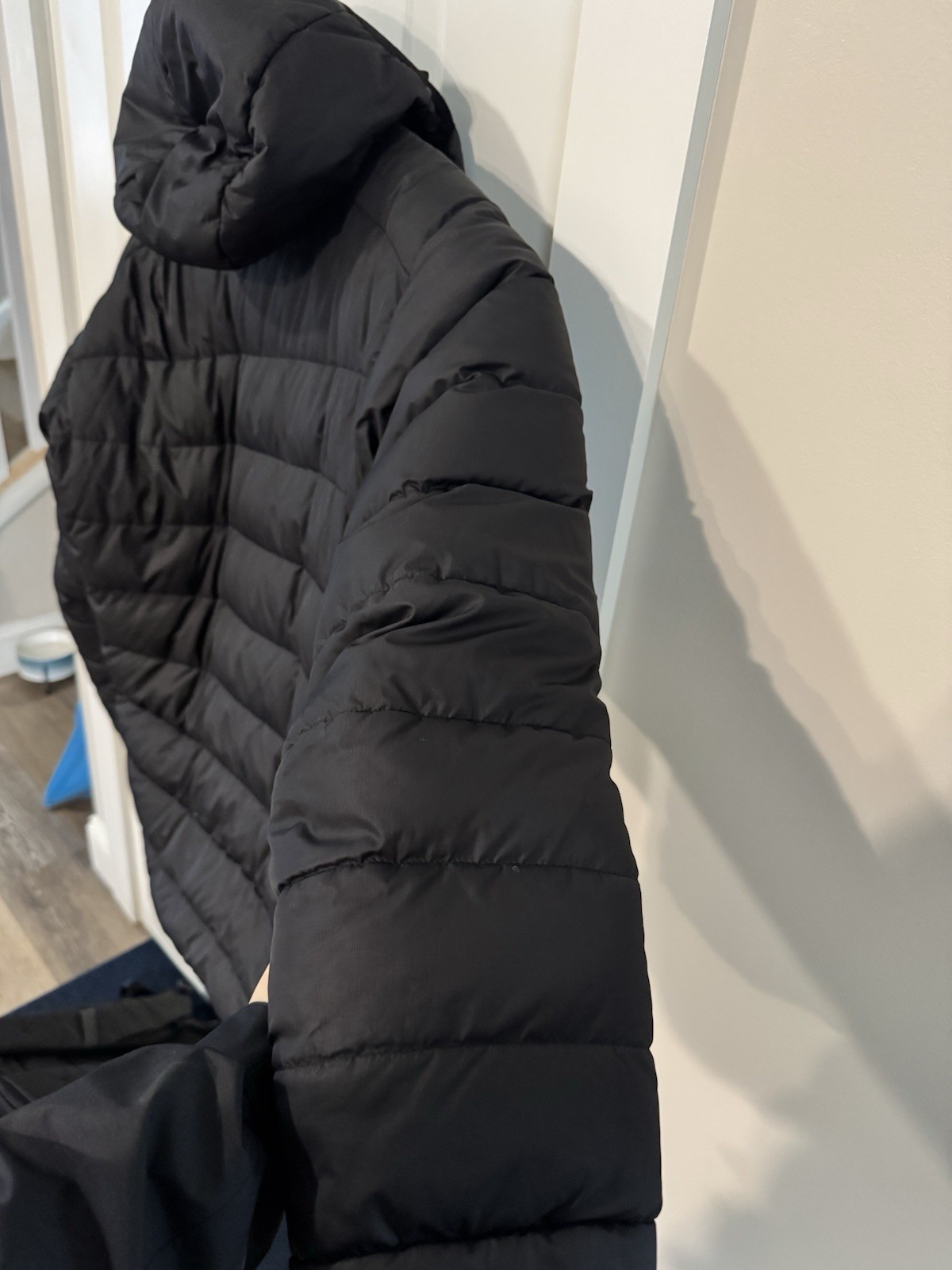 Arc'teryx Thorium SV Men's Black Hoody Medium - Like New Warmth image 8