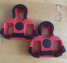 Exustar ARC R2 Look Keo Cleats, 6 Degree Red