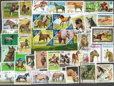 HORSES  ON STAMPS  200 ALL DIFFERENT NATURE PETS FARM COLLECTION     29/3/26