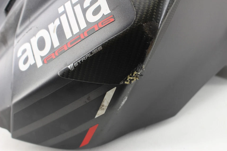 2018 APRILIA TUONO V4 1100 FACTORY ABS OEM GAS TANK FUEL CELL PETROL RESERVOIR Foto 2 de 4