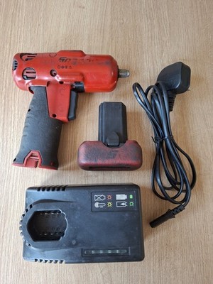 SNAP ON 14,4V 3/8 SCHLAGSCHRAUBER CT761A AKKU CTB8172BK UND LADEGERÄT CTC772A