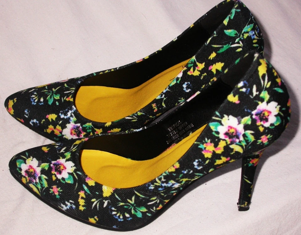 Nicole Miller New York Mujer Stiletto 3" Tacones Talla 7M Floral Excelente Estado Foto 3 de 4