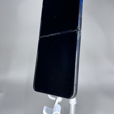 Samsung Galaxy Z Flip4 SM-F721U1 256GB Graphite Unlocked W062278