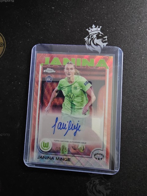 2024-25 Topps Chrome Uefa Women's Champions League - Auto Janina Minge /50