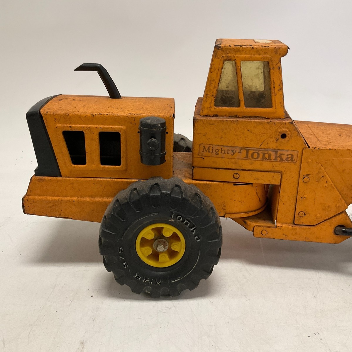岩手模型製作所　「TRAILER TRUCK」木製キッド マグネットモーター Vintage 1970s Mighty Tonka Pressed Steel Road Grader 24