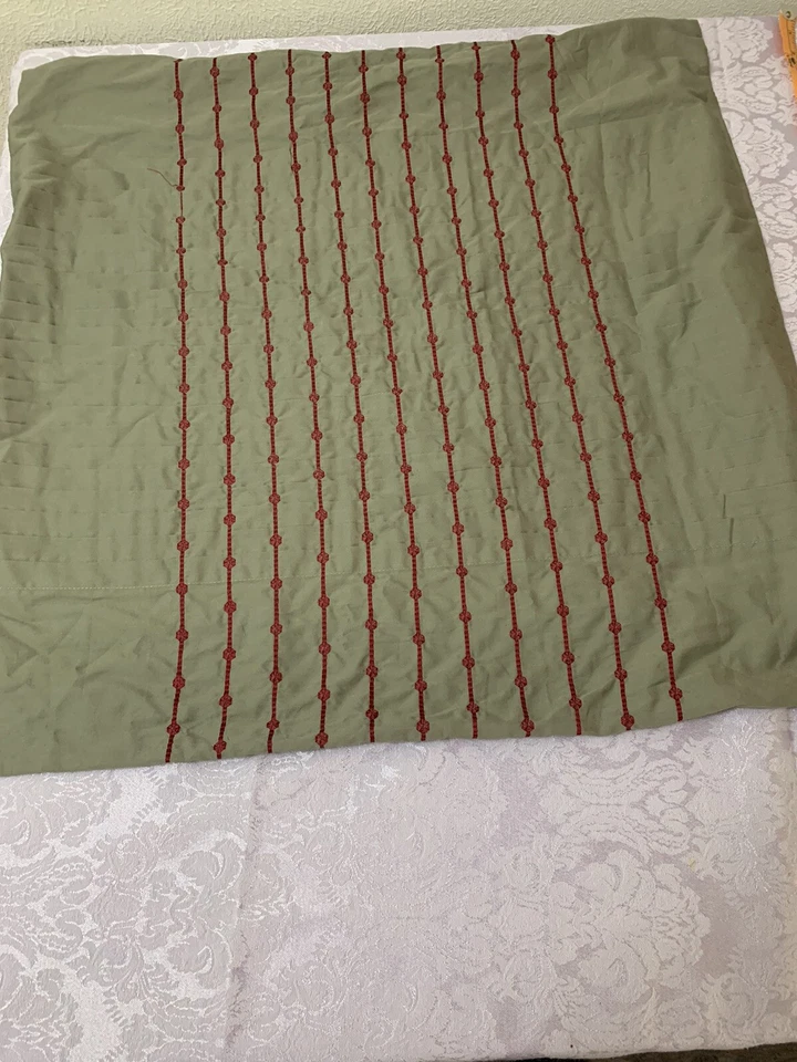 NATORI Flor de Cerezo Euro Sham Gris Carbón Bordado 100% Algodón 21”x21” Foto 4 de 4