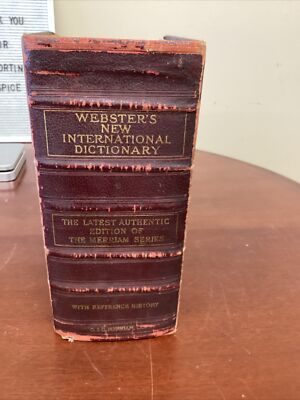 Antique 1927 Websters New International Dictionary Leather 2876 pp