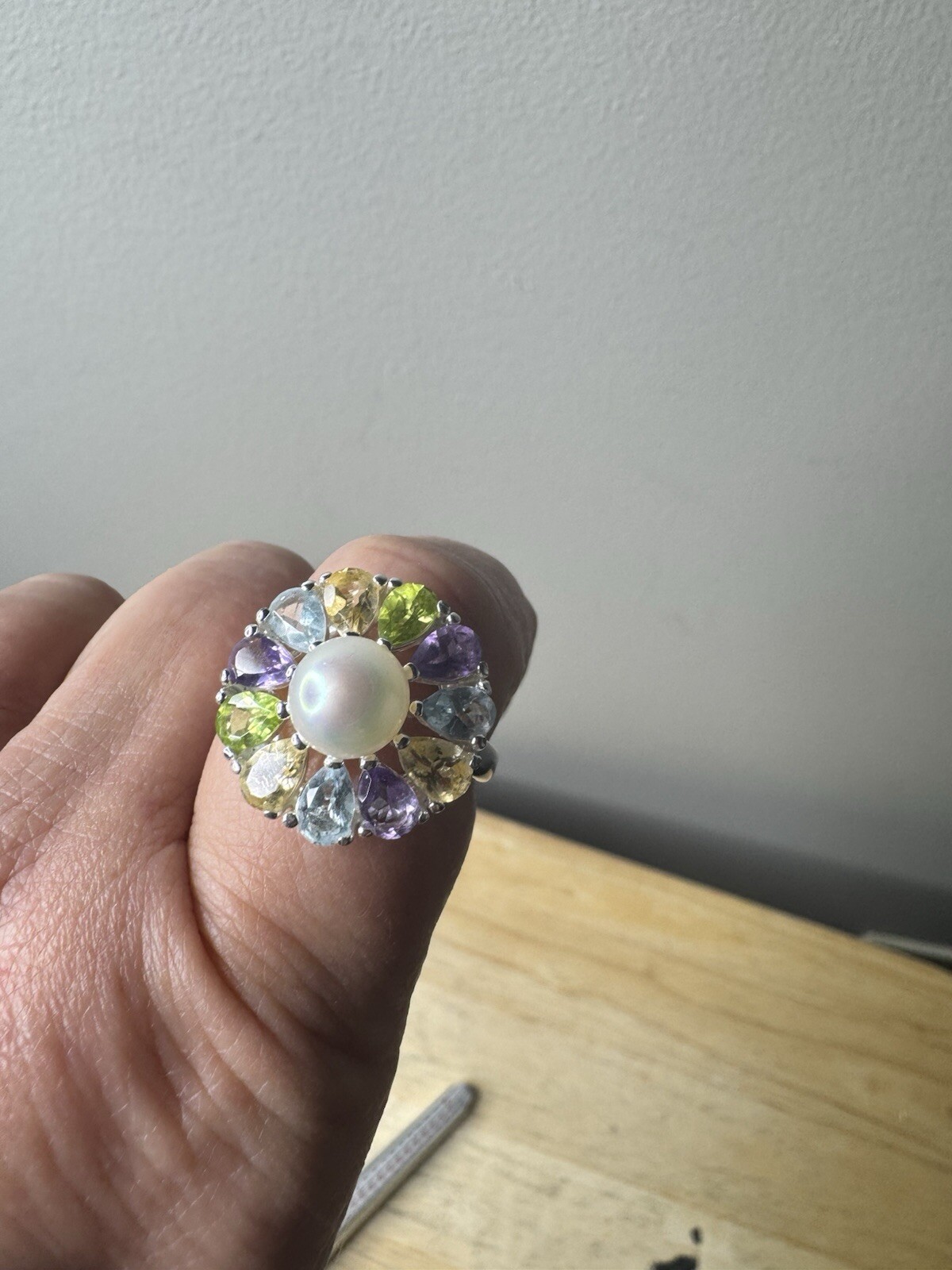 Sterling Silver Multi Stone Ring Size 9.5 - image 3